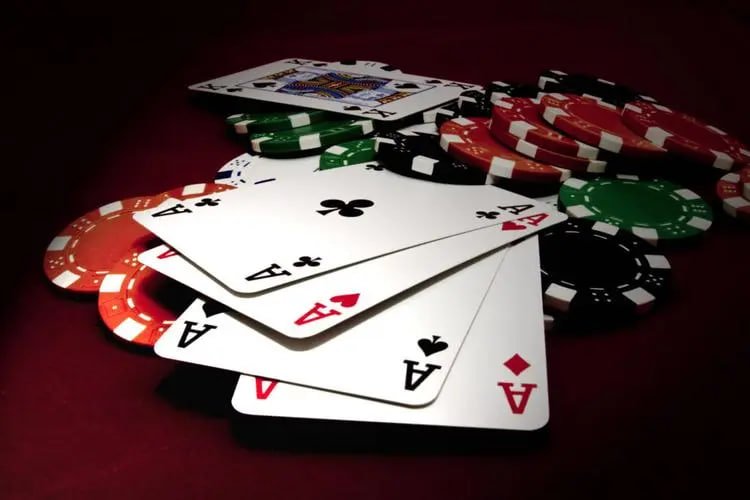 Responsible gaming notice shown beside the 8999 bdt Coin Game page